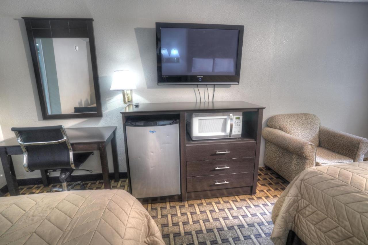 Amerivu Inn & Suites - Helen - Downtown Esterno foto