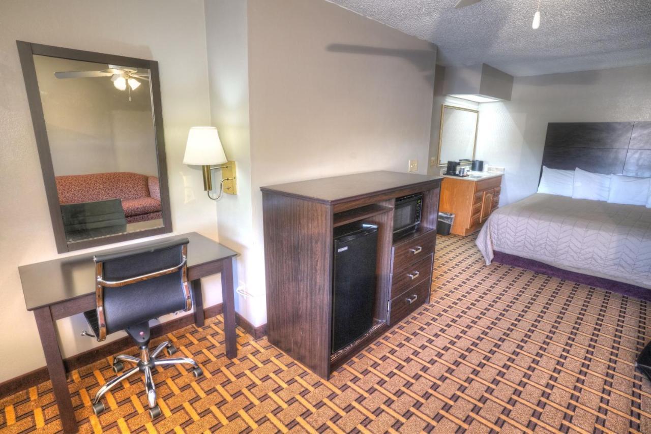 Amerivu Inn & Suites - Helen - Downtown Esterno foto