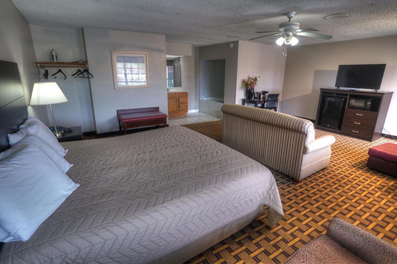 Amerivu Inn & Suites - Helen - Downtown Esterno foto
