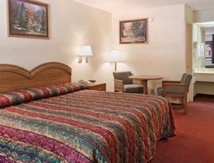 Amerivu Inn & Suites - Helen - Downtown Camera foto